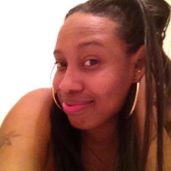 Meet your Posher, Janis - Picture 1 of 1